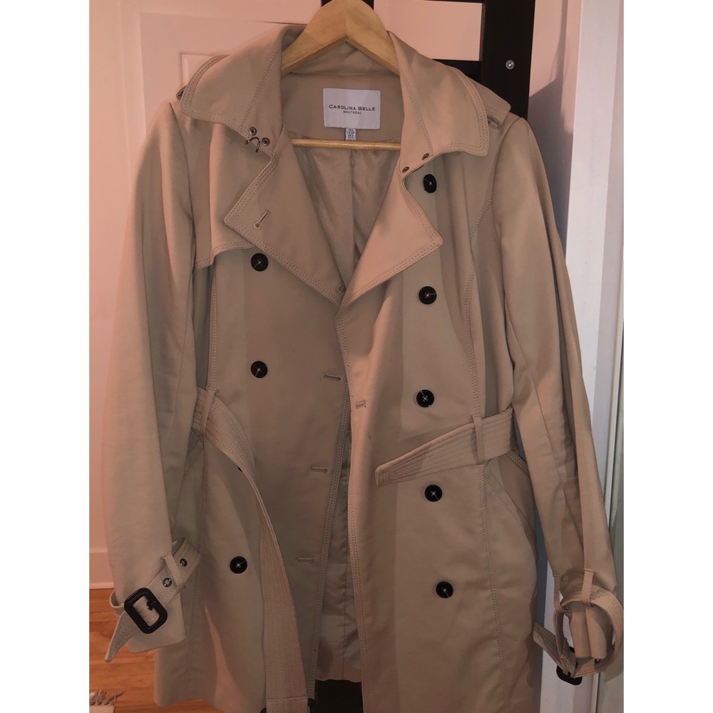 Classy trench